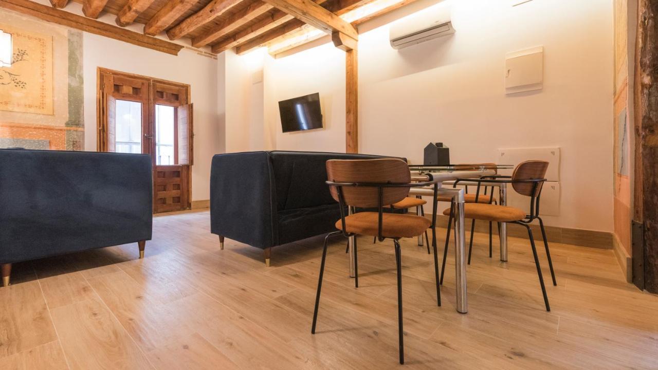 Apartamentos Boutique Pinocho Τολέδο Εξωτερικό φωτογραφία